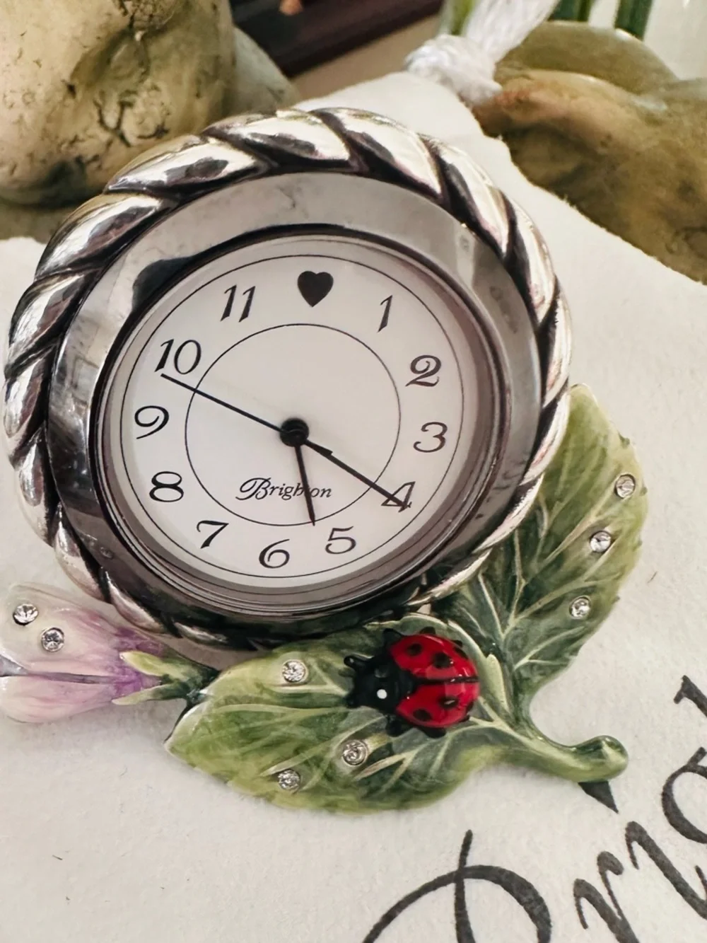 Brighton Marvels Ladybug Flower Mini Desk Clock